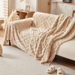 accessoire déco canapé polaire marron