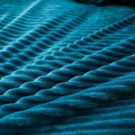 drap en velours bleu turquoise