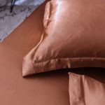 drap housse luxe marron satin