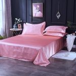 drap housse rose type satin