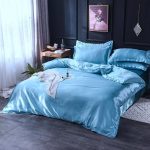 draps bleu ciel type satin