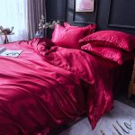 ensemble housse de couette et taies rouges