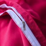 ensemble literie avec taies rouges