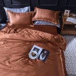 housse de couette 2 taies d'oreiller marron