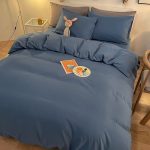 housse de couette bleu profond