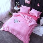 housse de couette en satin rose bonbon