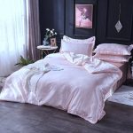 housse de couette et taies oreiller rose clair