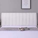 housse de lit blanche élégante