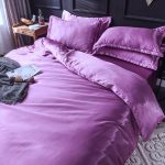 mauve type satin pour chambre