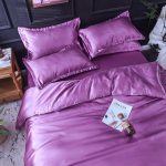 mauve type satin pour décoration