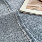 plaid en herringbone bleu pour canapé