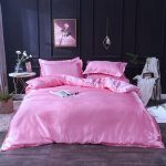 rose bonbon type satin drap housse